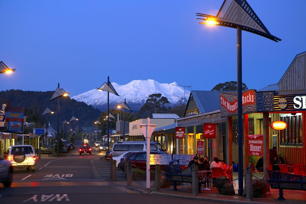 Snowman Lodge And Spa Ohakune Room photo